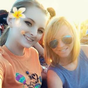 Meet your Posher, Lacey